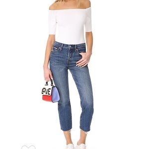 Levi’s wedgie fit straight crop!